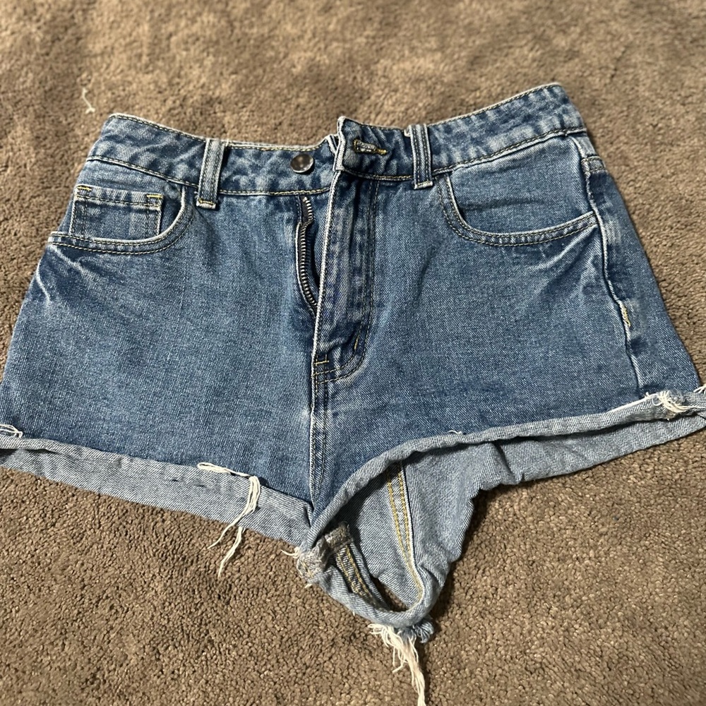 Cute denim shorts